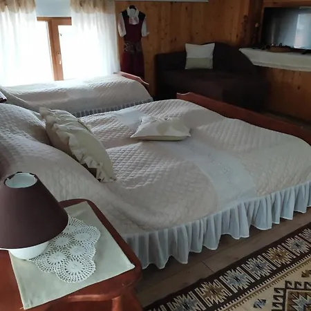 Gologanova House 2*